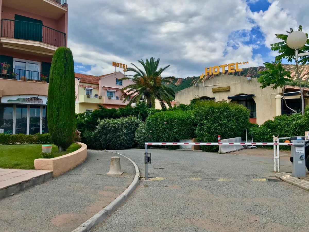 Les Marines D'Agay Studio Climatise Saint-Raphael  Exterior photo
